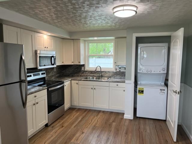 2022 Bessmore Park Rd - Photo 2 of 11