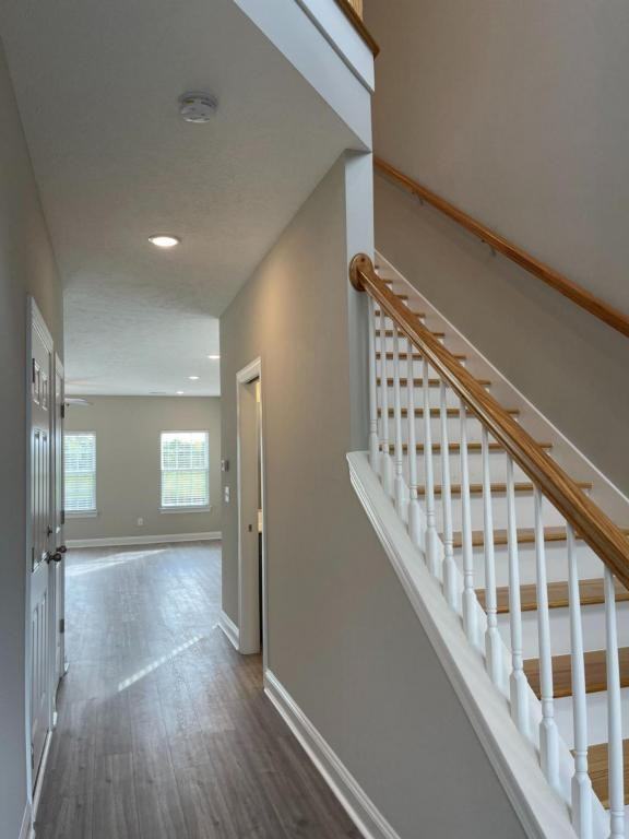 308 Botany Bay Pl - Photo 2 of 13