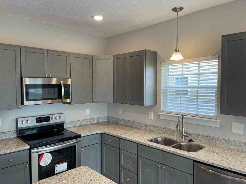 308 Botany Bay Pl - Photo 6 of 13