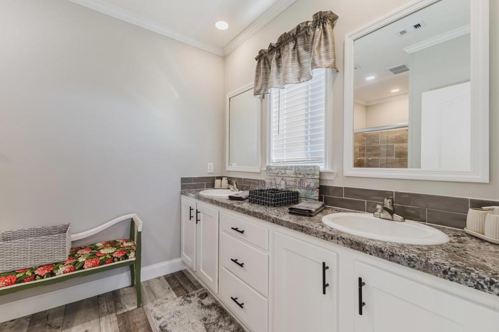 12581 Coconut Dr - Photo 6 of 50