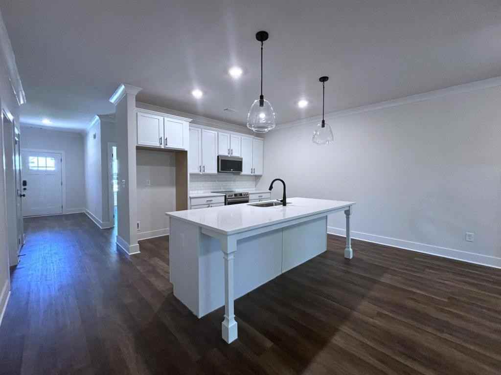 74 Village Ct - Photo 3 of 16