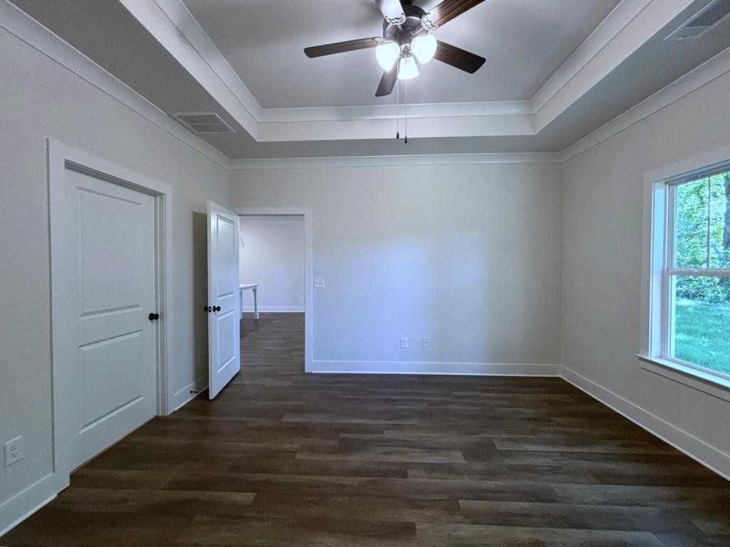 74 Village Ct - Photo 7 of 16