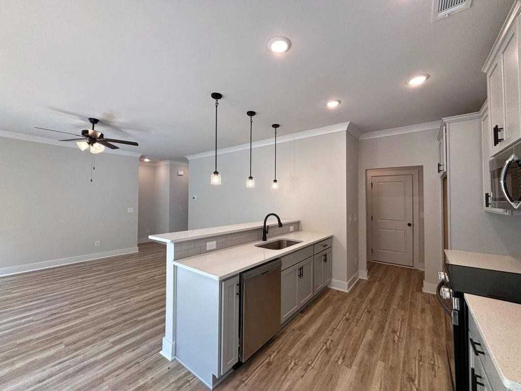 4542 Highland Gate Pkwy - Photo 5 of 28