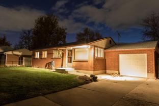 5886 S Utahna Dr - Photo 1 of 1