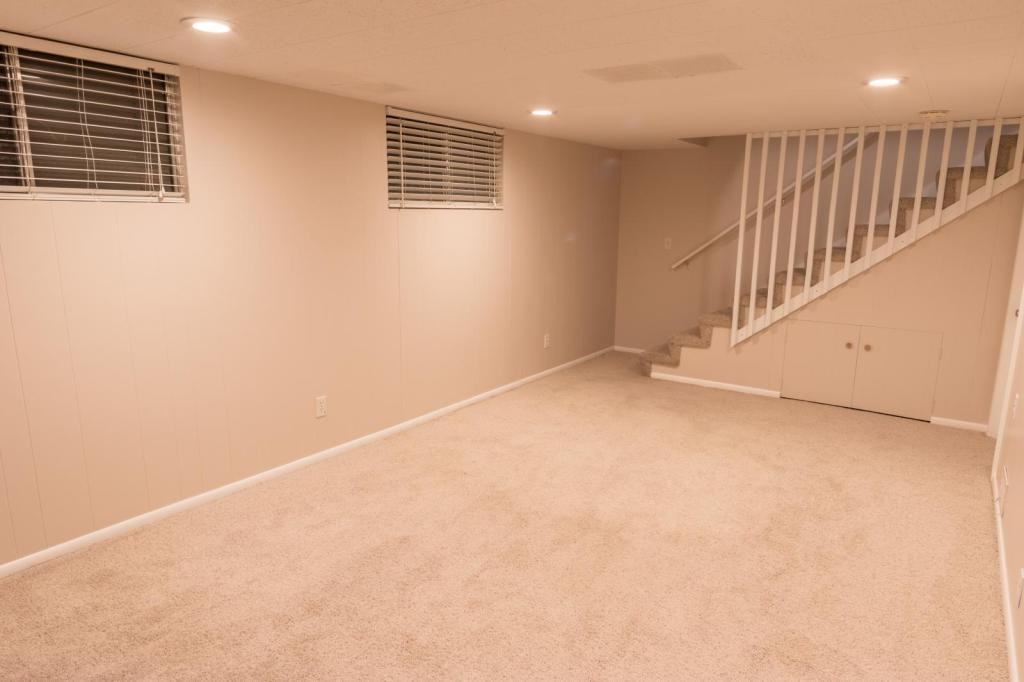 5886 S Utahna Dr - Photo 3 of 25