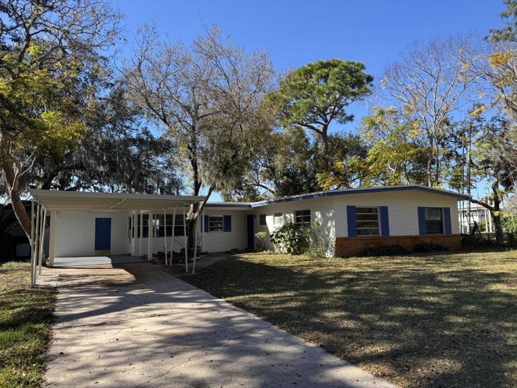 14 S Hilltop Dr - Photo 2 of 19