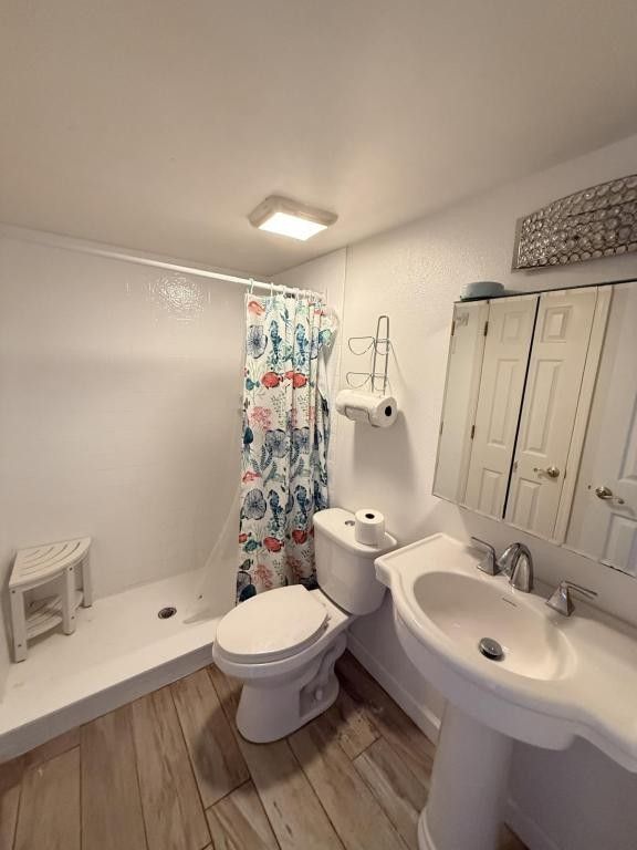 1540 Riverside Dr Apt 402 - Photo 6 of 18