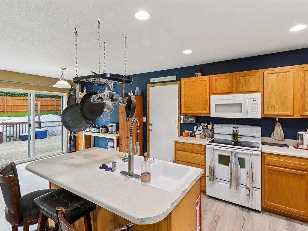 4103 Sw Westview Dr - Photo 4 of 16