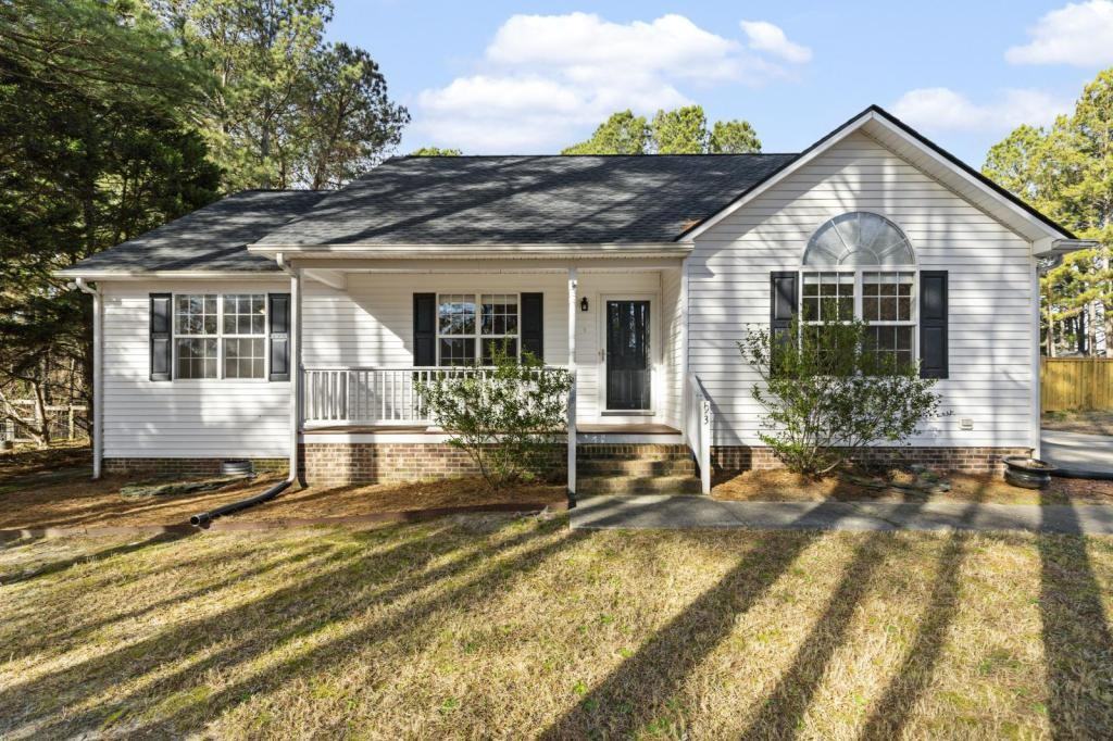 93 Melanie Ln - Photo 2 of 29