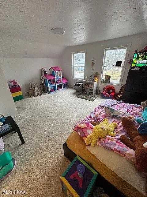 300 West St - Photo 3 of 10