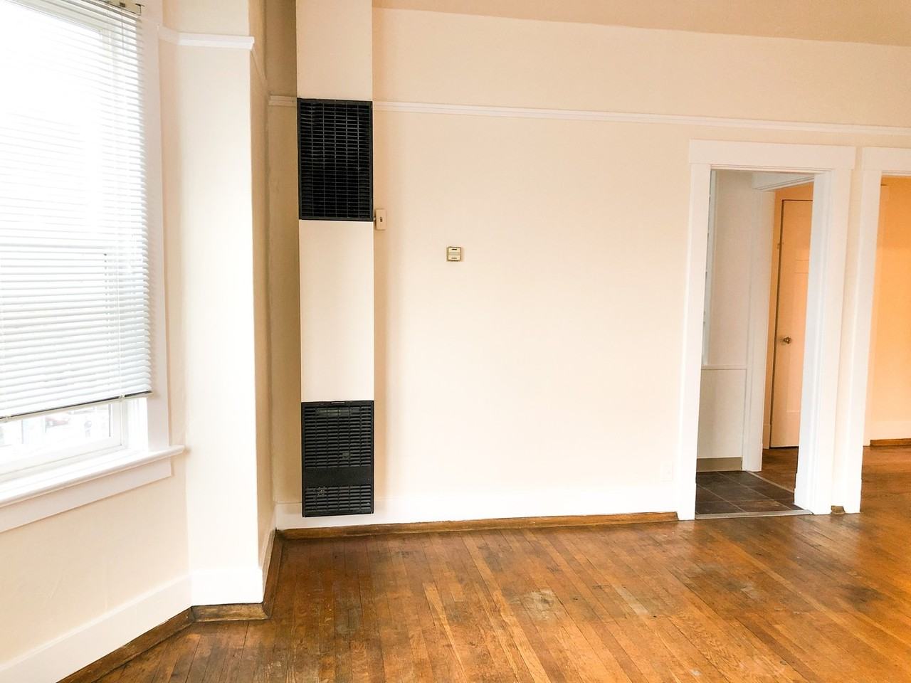 St Florence Apartments - Photo 6 of 50