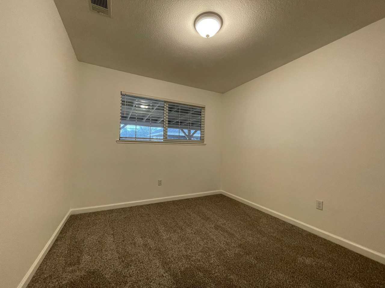 3652 Scorpio Dr - Photo 6 of 14