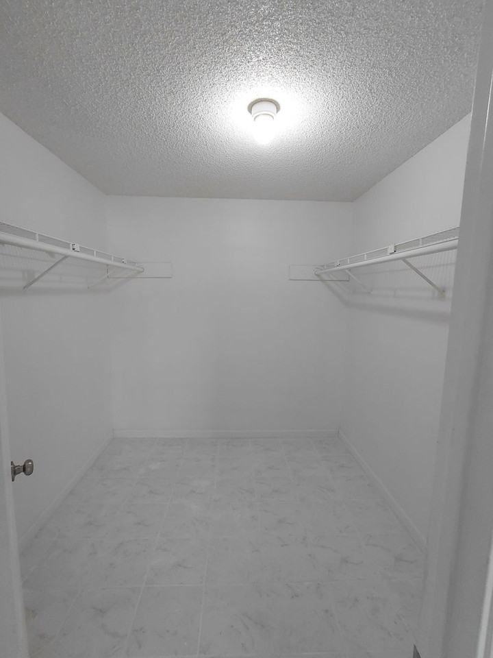 424 Vaquero Trl - Photo 7 of 17