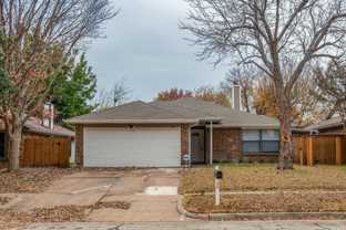 200 Caprock Dr - Photo 1 of 1