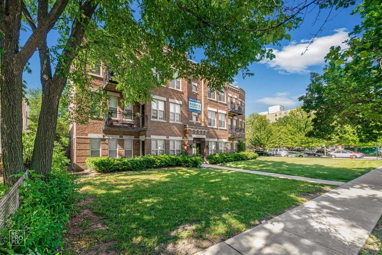 5706 W Lake St 420 - Photo 6 of 25