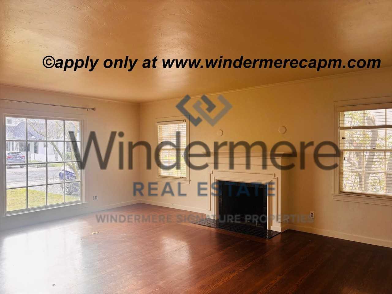 1613 4th Ave - Photo 3 of 25