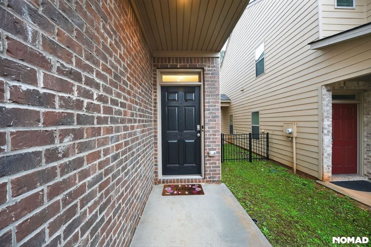 1765 Labonte Pkwy - Photo 2 of 11