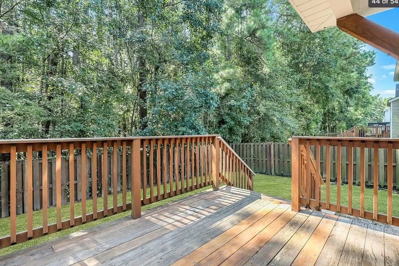 1548 Bradley Blvd - Photo 2 of 30