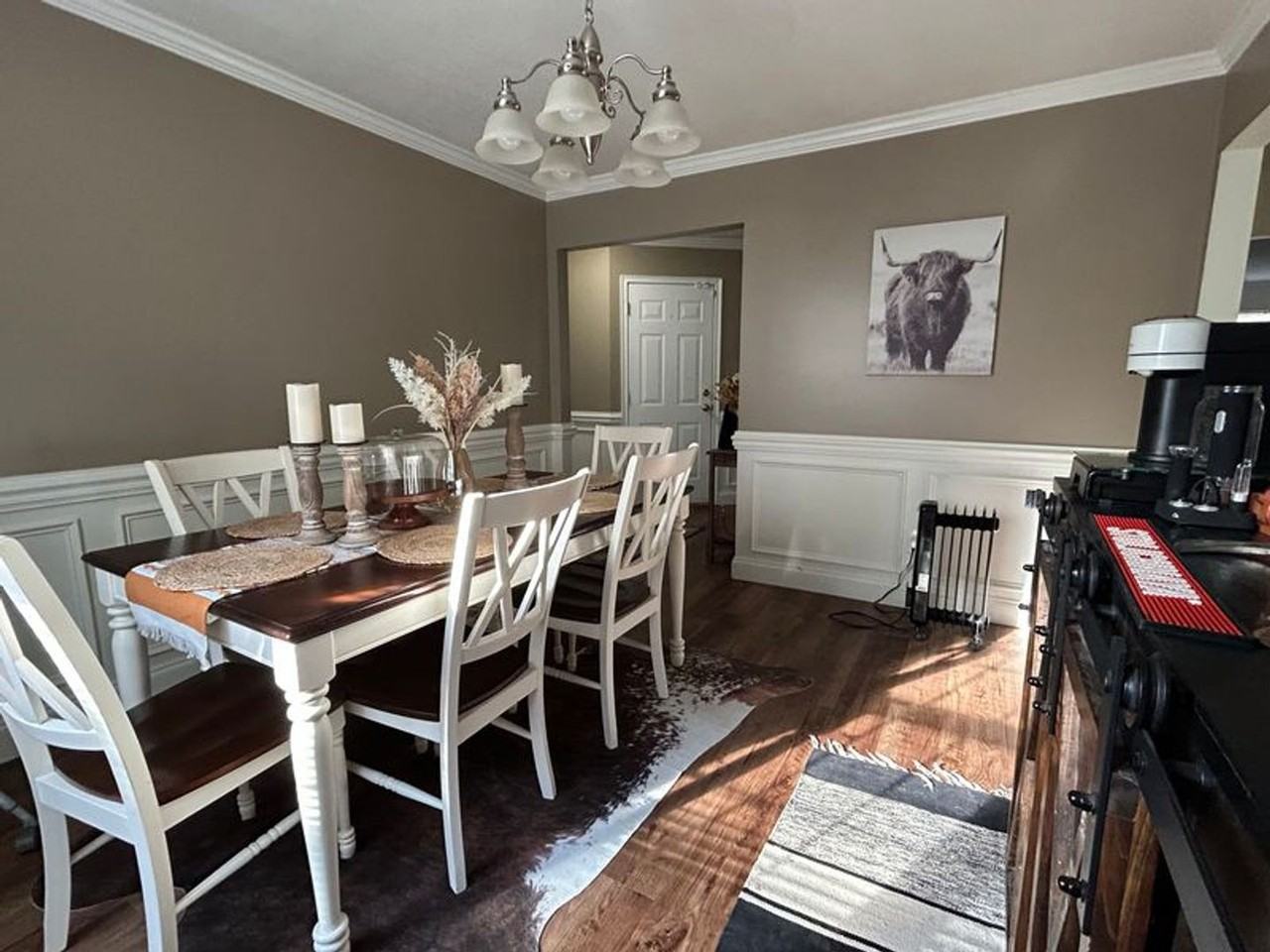 1548 Bradley Blvd - Photo 5 of 30