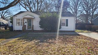 714 Woodfin Rd - Photo 1 of 1