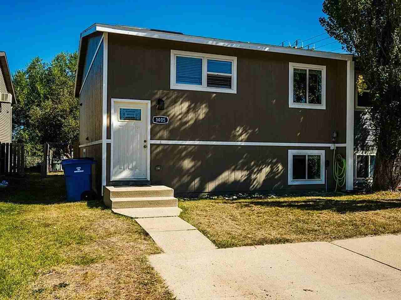 1405 Ridgeway Ave - Photo 6 of 18