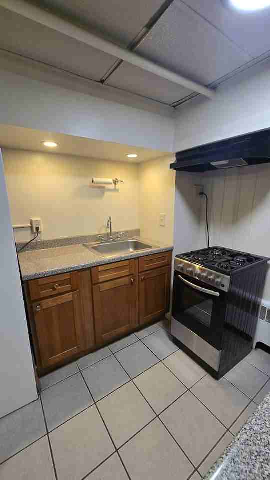 111 Blair Street - Photo 6 of 22