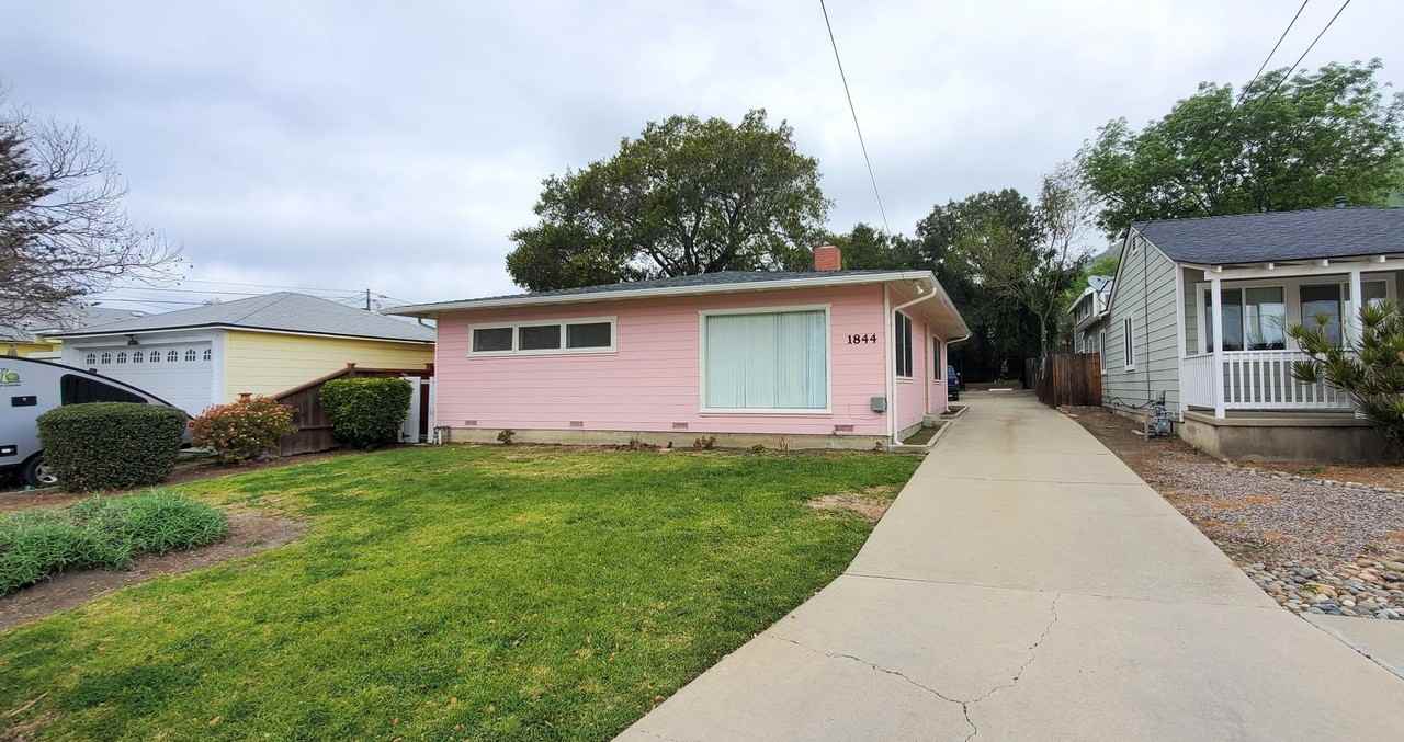 1844 Mccollum St - Photo 3 of 8