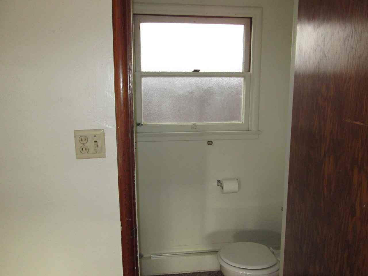 1844 Mccollum St - Photo 7 of 8