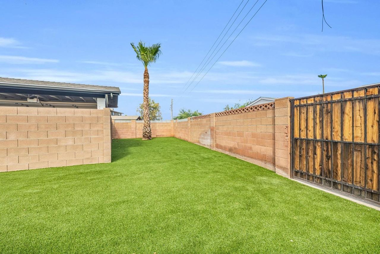 1122 E Concorda Dr - Photo 6 of 50