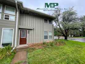 1201 Montgomery St - Photo 1 of 1