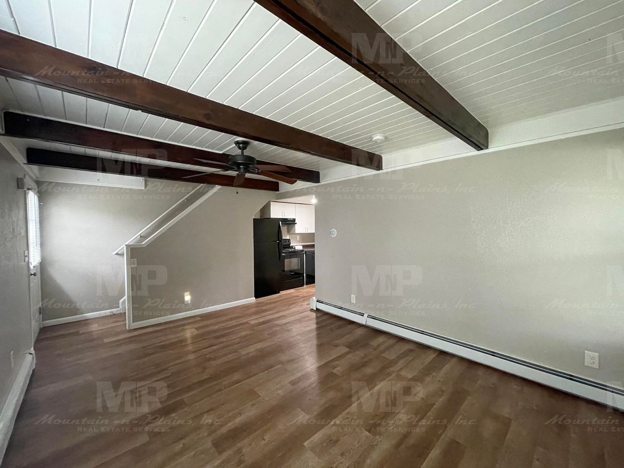 1201 Montgomery St - Photo 3 of 14