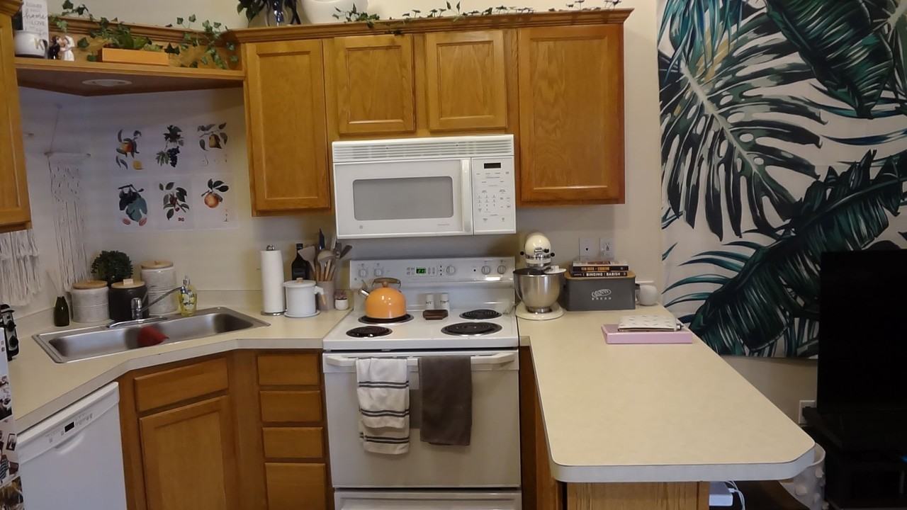 672 N 500 W #306 - Photo 6 of 9