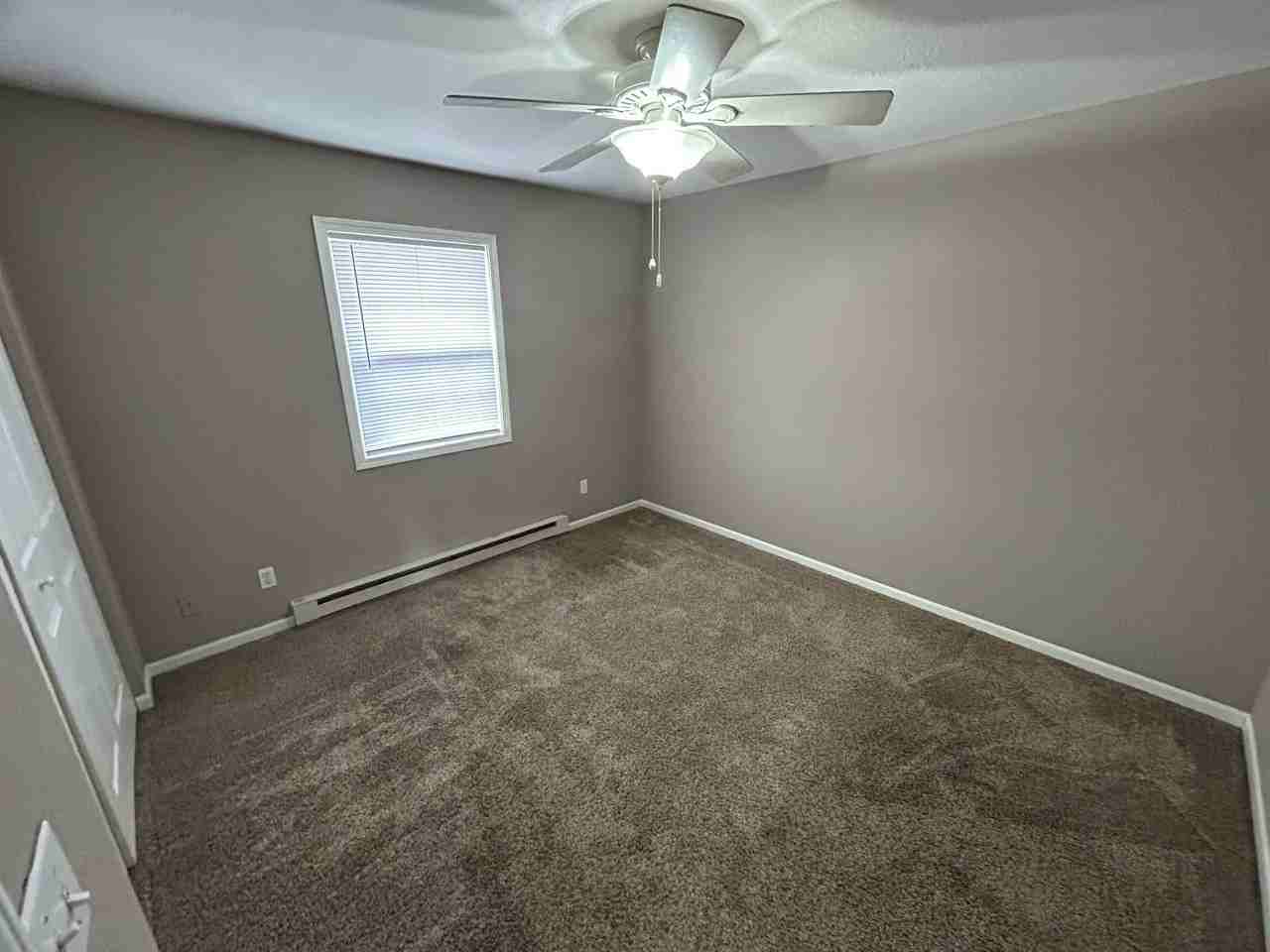 Pembroke - Photo 6 of 17