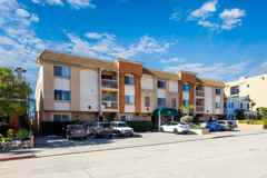 Albatross Apartments - Photo 1 of 1