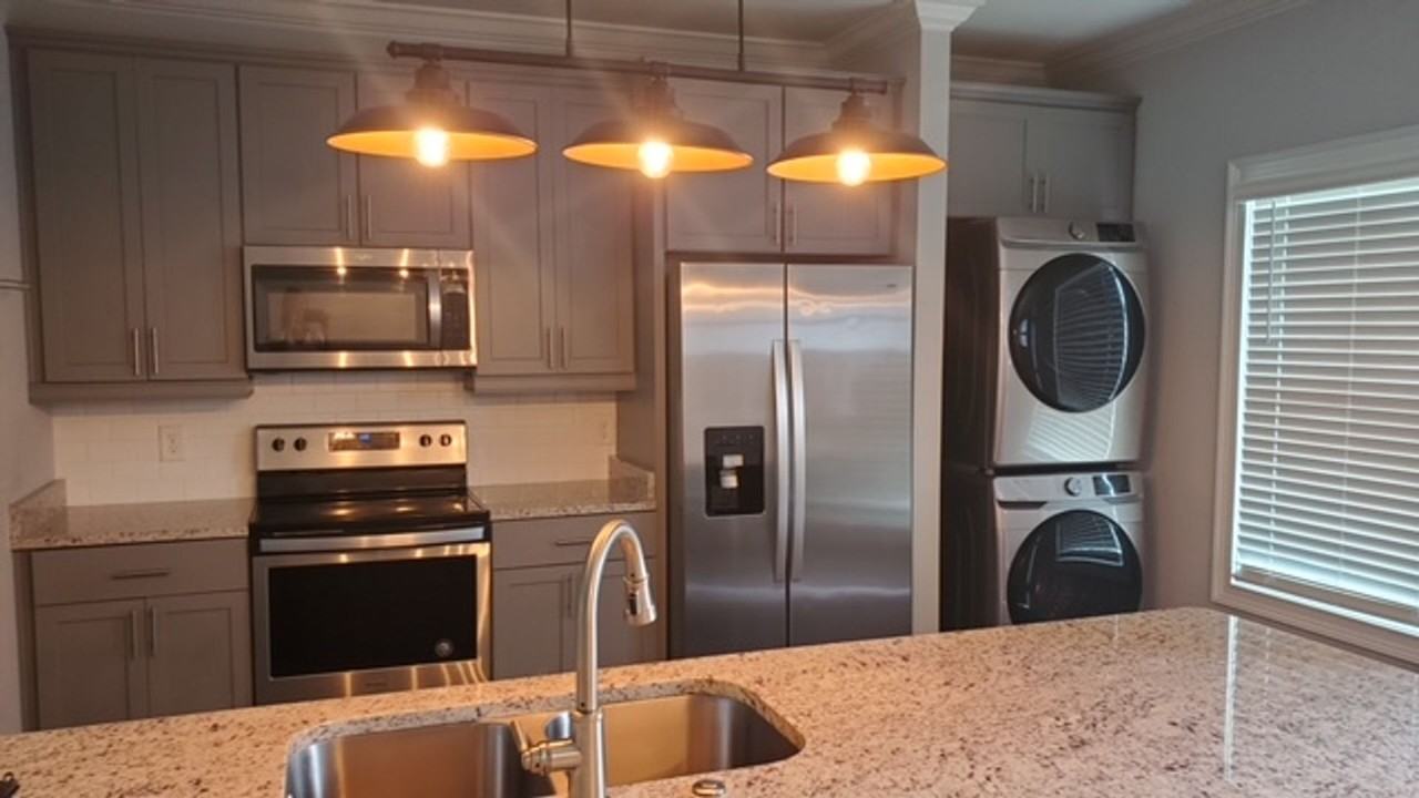 S College St - Photo 3 of 13