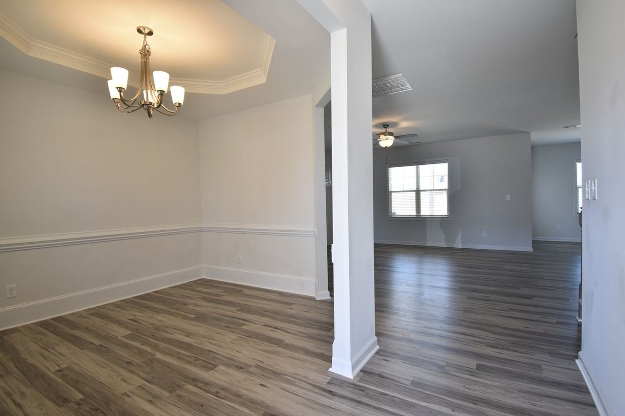 496 Weston Woods St - Photo 3 of 35