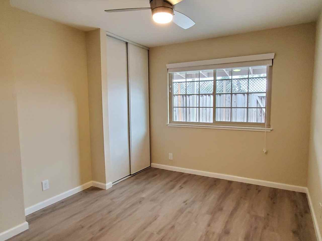 156 Lonetree Ct - Photo 6 of 9