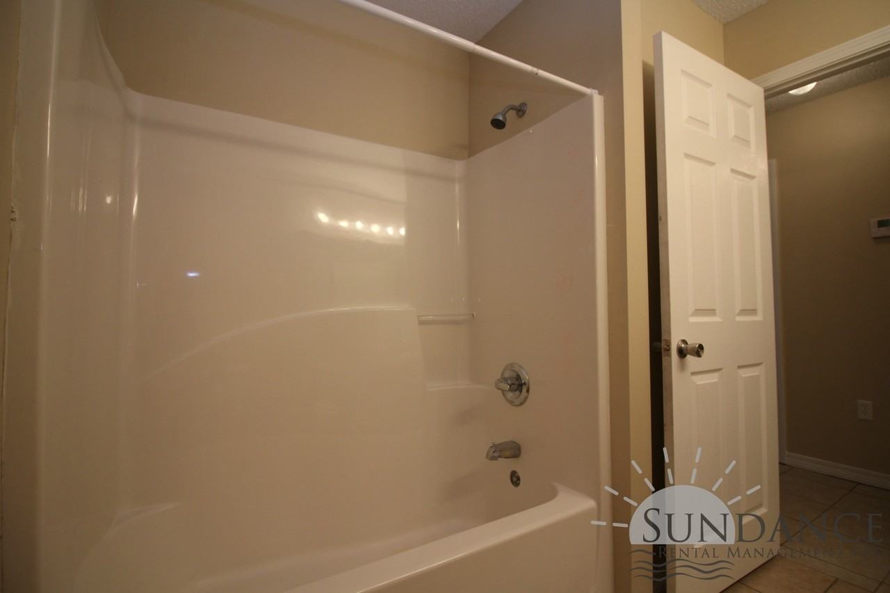 1204 W Edney Ave - Photo 7 of 15