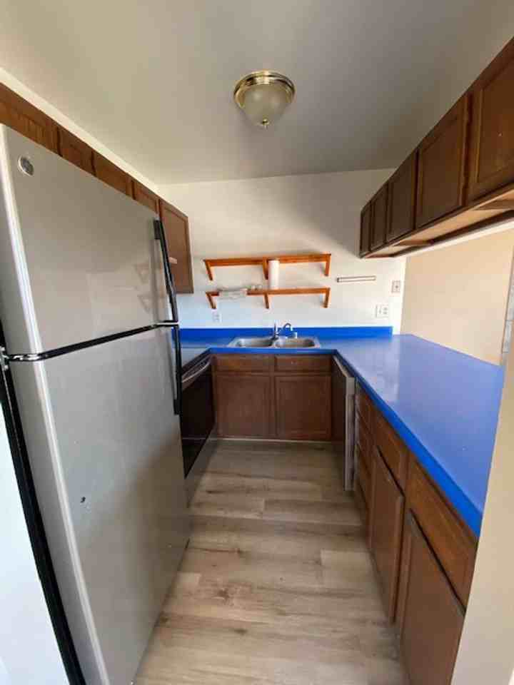 271 Gothic Rd #1 - Photo 5 of 15