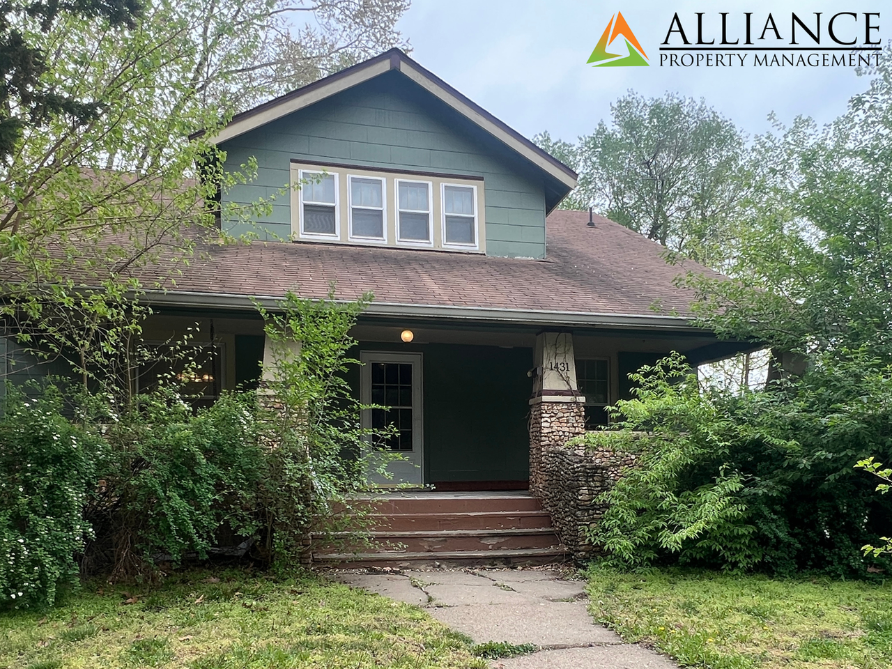 1431 Yuma St - Photo 2 of 28