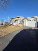 featured image of 895 Salem Dr