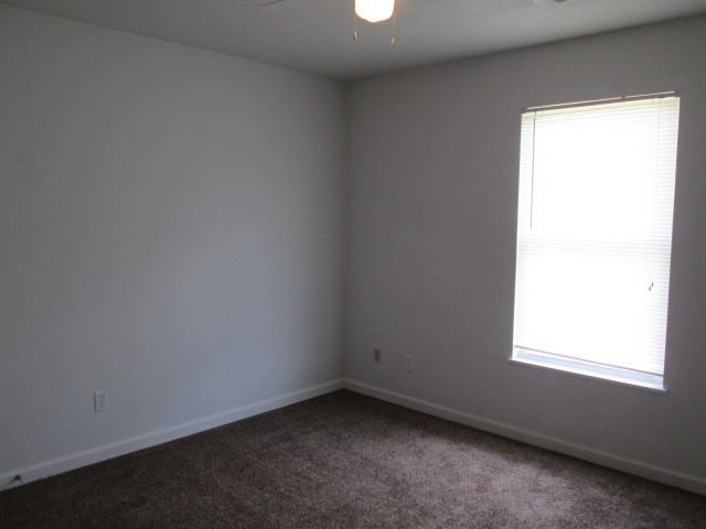 1422 Dean Ave - Photo 6 of 8