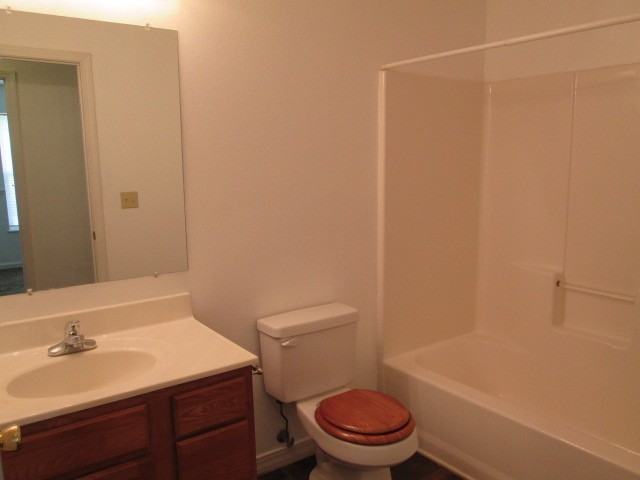 1422 Dean Ave - Photo 7 of 8