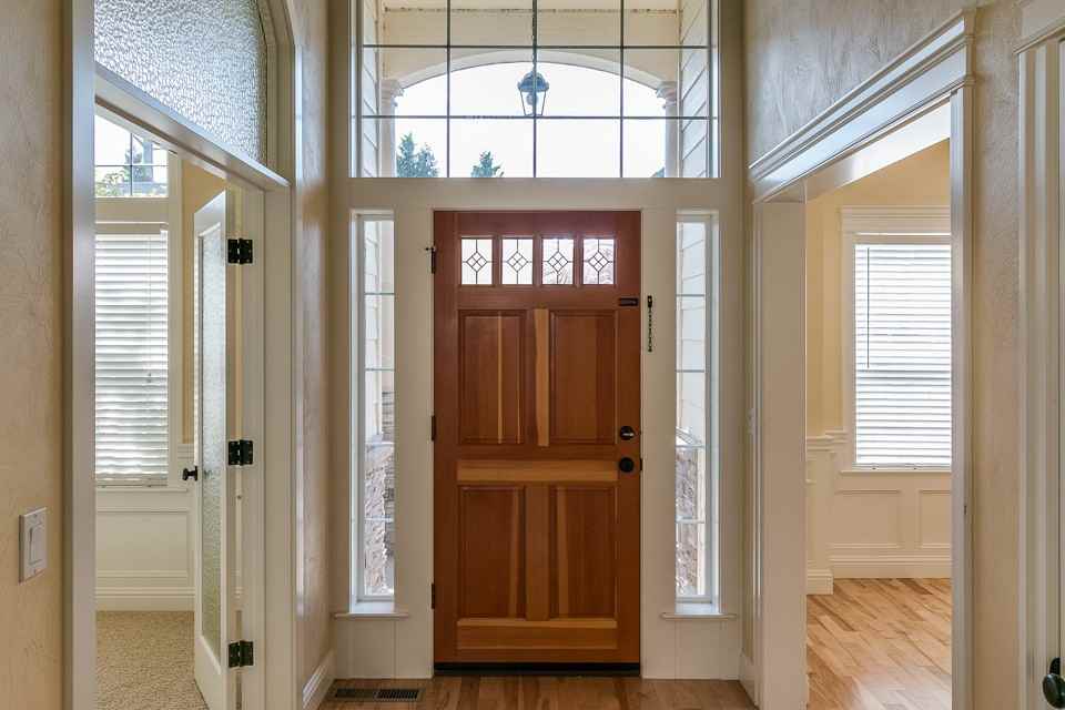 2457 Crowther Dr - Photo 3 of 27