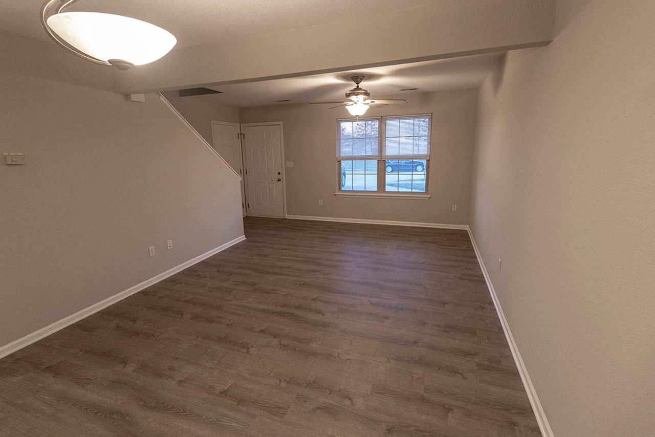 3910 Snowy Owl Dr - Photo 5 of 35