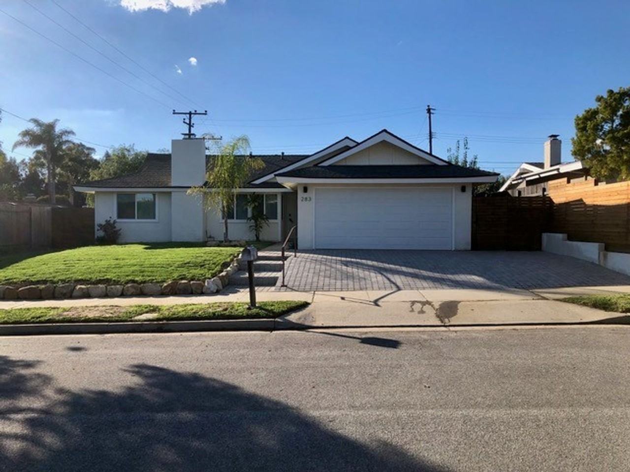 283 Palo Alto Dr - Photo 2 of 11