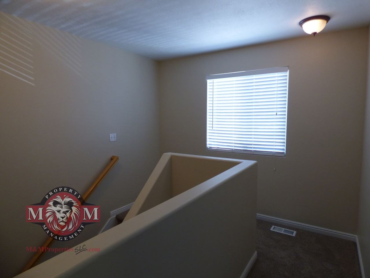 2035 E Lee Way Cir - Photo 5 of 21