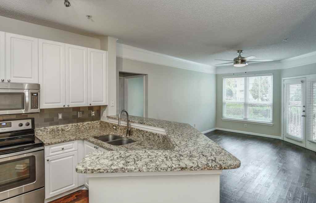 10 Perimeter Summit Blvd Ne - Photo 3 of 33
