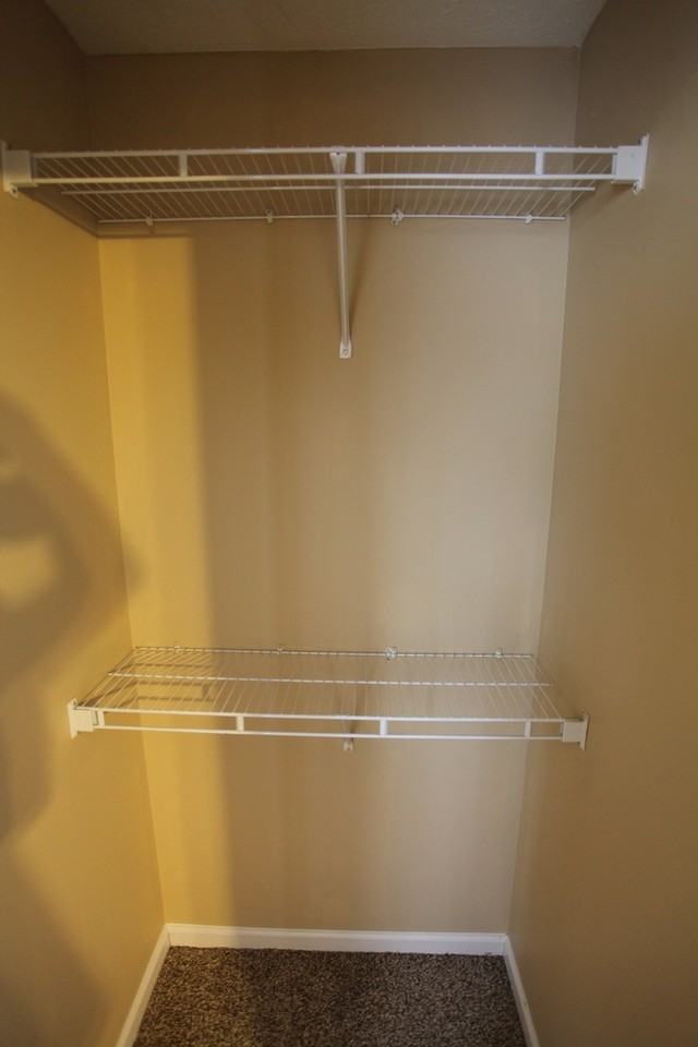 1966 Rock Ledge Ct - Photo 7 of 19