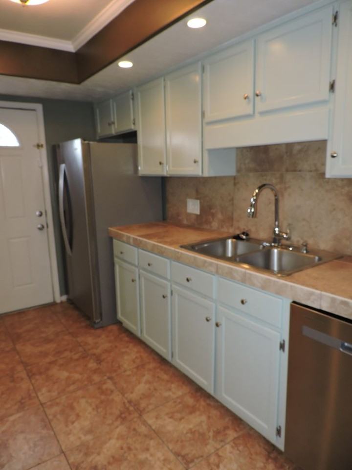 3510 Parkwood Ave - Photo 4 of 19